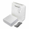 ASTUCCIO MULTIUSO PER GIOIELLI CM 9,7 X 9,7 X H 3,9 COLORE ARGENTO E ARGENTO GLITTER CON NASTRO RASO ARGENTO CON SHOPPER INCLUSA