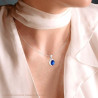 CIONDOLO A GOCCIA CON ZIRCONE BLU ZAFFIRO CONTORNATO CON ZIRCONI BIANCHI IN ARGENTO 925 GALVANICA RODIO