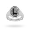 ANELLO CHEVALIER CON LETTERA INIZIALE CON ZIRCONI NERI CON FONDO ZIRCONI BIANCHI IN ARGENTO 925 GALVANICA RODIO
