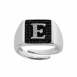 ANELLO CHEVALIER QUADRATO CON LETTERA INIZIALE CON ZIRCONI BIANCHI CON FONDO ZIRCONI NERI IN ARGENTO 925 GALVANICA RODIO