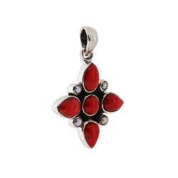 CIONDOLO ETNICO FIORE CON PERLE E PIETRA CORALLO IN ARGENTO 925