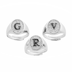 ANELLO CHEVALIER CON LETTERA INIZIALE CON ZIRCONI NERI CON FONDO ZIRCONI BIANCHI IN ARGENTO 925 GALVANICA RODIO