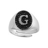 ANELLO CHEVALIER CON LETTERA INIZIALE CON ZIRCONI BIANCHI CON FONDO ZIRCONI NERI IN ARGENTO 925 GALVANICA RODIO