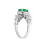 ANELLO CON PIETRA NATURALE OVALE VERDE SMERALDO CONTORNATO CON ZIRCONI BIANCHI BAGUETTE IN ARGENTO 925 GALVANICA RODIO