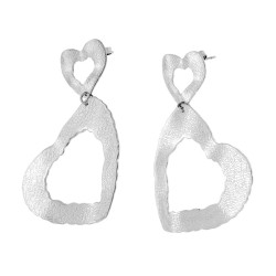 ORECCHINI CON PIASTRE CUORE IRREGOLARI DIAMANTATE IN ACCIAIO
